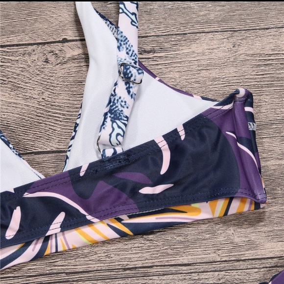 Coral Reef Print Two Piece Bikini Swimsuit - Picture 4 of 5